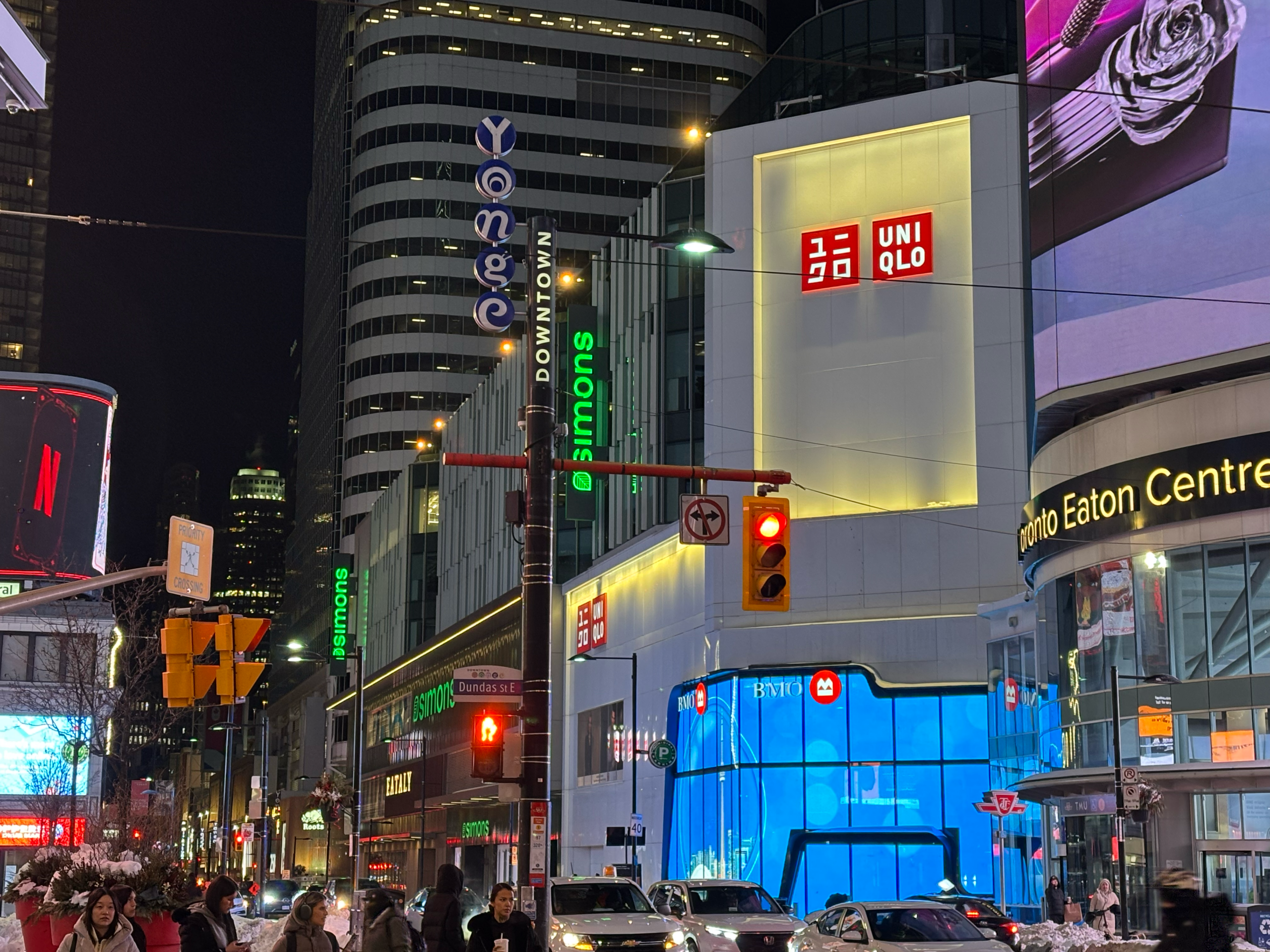 Simons Eaton Centre David Pell